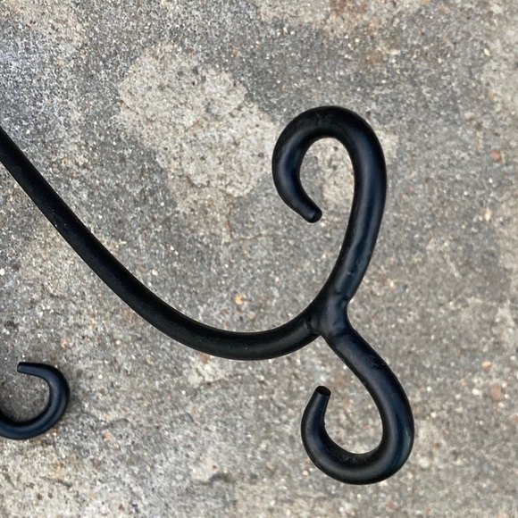 Vintage Wrought Iron Plate Rack - Picture 5 of 7